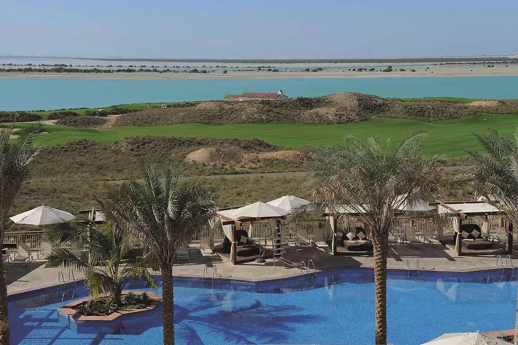 Radisson Blu Hotel. Abu Dhabi Yas Island