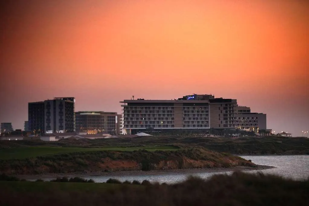 Radisson Blu Hotel. Abu Dhabi Yas Island