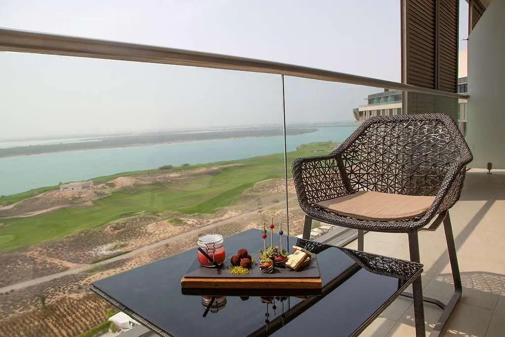 Radisson Blu Hotel. Abu Dhabi Yas Island 0*,  아랍에미리트