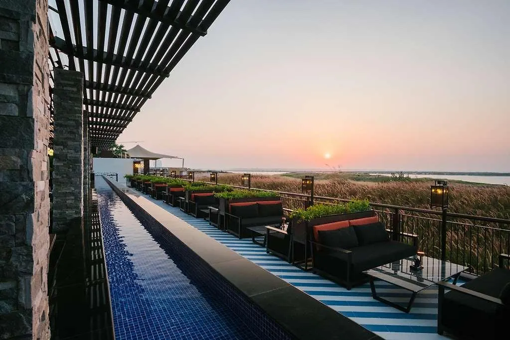 Radisson Blu Hotel. Abu Dhabi Yas Island Emirados Árabes Unidos