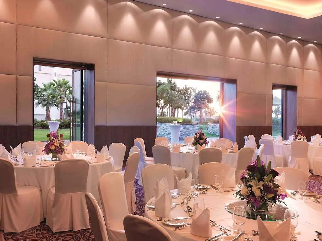 Radisson Blu Hotel. Abu Dhabi Yas Island Hotel