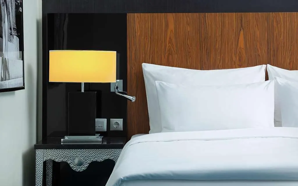 Radisson Blu Hotel. Abu Dhabi Yas Island Hotel